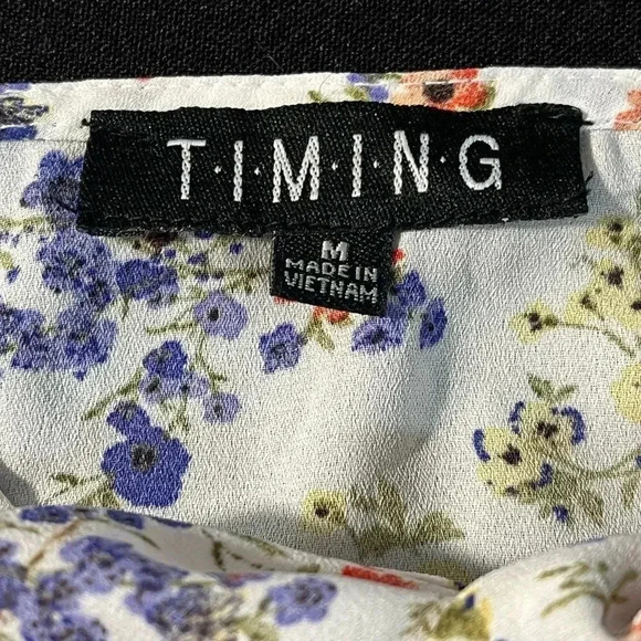 Cute floral tie crop tank by Timing size M EUC - Picture 8 of 8